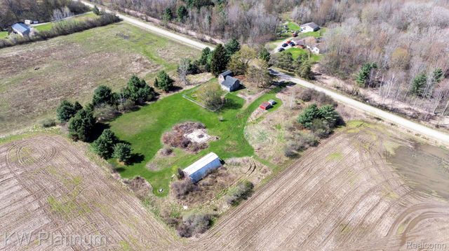 6674 Welch Road, Yale, MI 48097