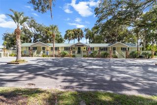 107 NE 4th Street, Crystal River, FL 34429