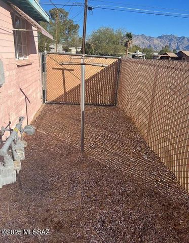 3226 E Bellevue Street, Tucson, AZ 85716