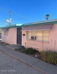 3226 E Bellevue Street, Tucson, AZ 85716