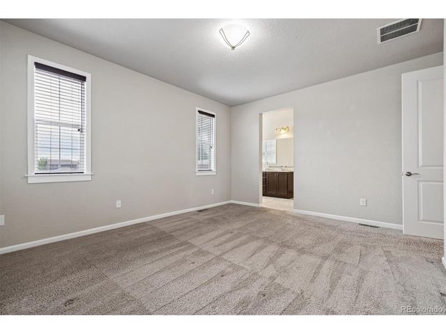 7360 S Logan St, Littleton, CO 80122