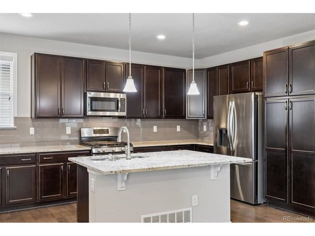 7360 S Logan St, Littleton, CO 80122