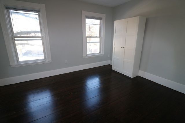 298 Windsor St 2, Cambridge, MA 02139