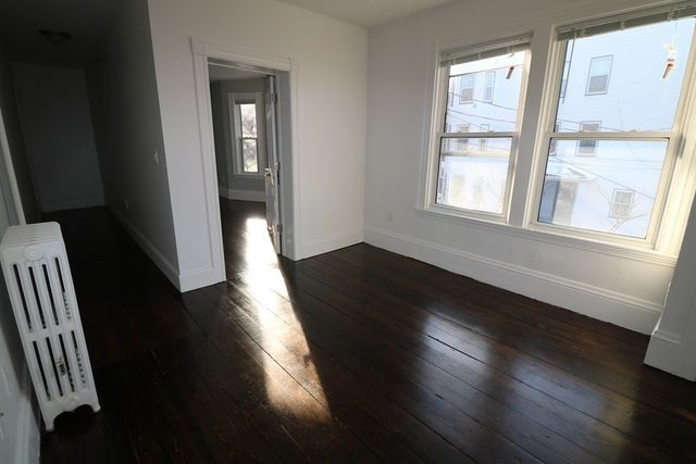 298 Windsor St 2, Cambridge, MA 02139