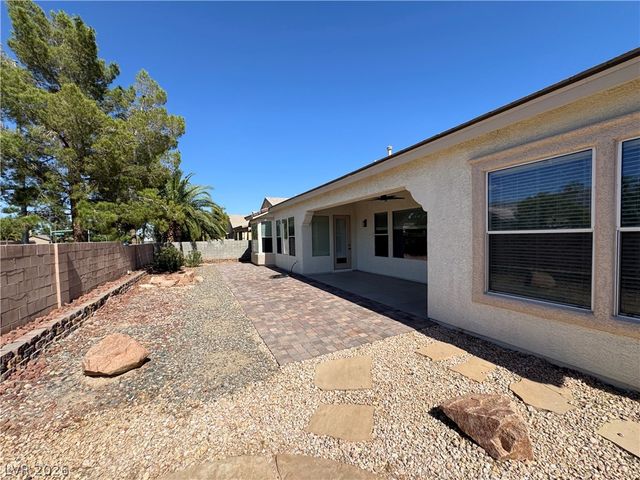 5422 Nestled Moon Court, Las Vegas, NV 89131