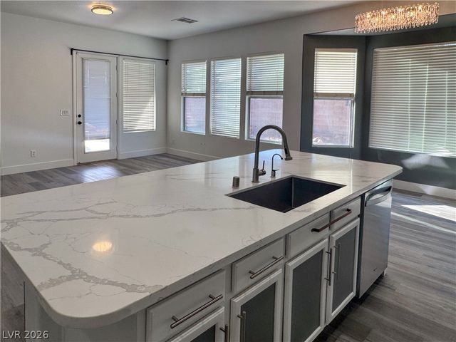 5422 Nestled Moon Court, Las Vegas, NV 89131