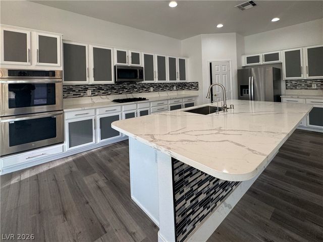 5422 Nestled Moon Court, Las Vegas, NV 89131