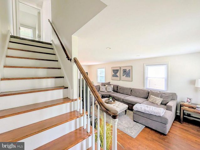 640 PENNSYLVANIA AVE, Prospect Park, PA 19076