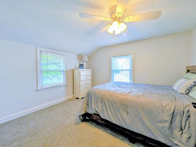 640 PENNSYLVANIA AVE, Prospect Park, PA 19076