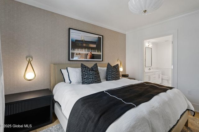 19 Washington Street 558 I, Saratoga Springs, Inside, NY 12866