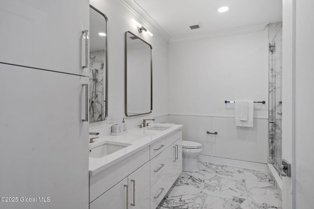 19 Washington Street 558 I, Saratoga Springs, Inside, NY 12866