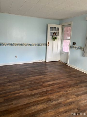 528 Florence Avenue, Ridgeway, NY 14103