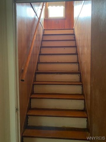 528 Florence Avenue, Ridgeway, NY 14103