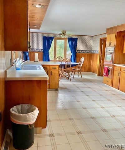 528 Florence Avenue, Ridgeway, NY 14103