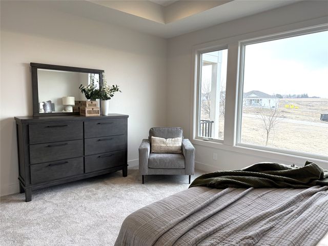 3820 Fieldstone Drive, Waukee, IA 50263