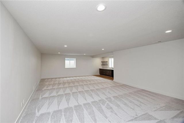 3820 Fieldstone Drive, Waukee, IA 50263