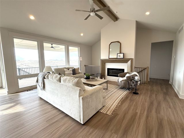 3820 Fieldstone Drive, Waukee, IA 50263