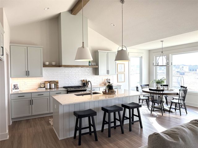 3820 Fieldstone Drive, Waukee, IA 50263