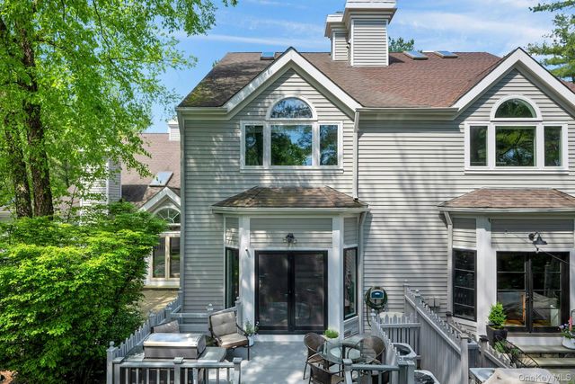 229 Boulder Ridge Road, Scarsdale, NY 10583