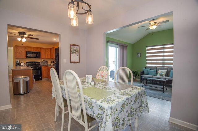 127 AMALFI DR, Clayton, DE 19938