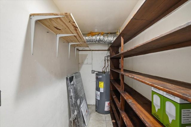 1320 NW 86th St, Miami, FL 33147