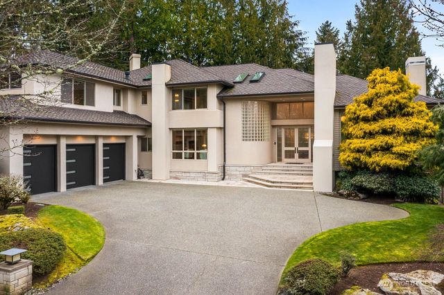 18206 NW Montreux Drive, Issaquah, WA 98027