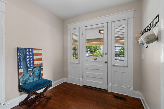 325 E Trinity Avenue, Durham, NC 27701