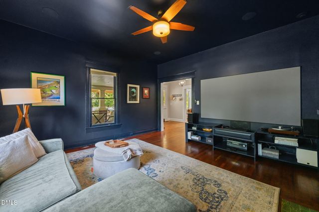 325 E Trinity Avenue, Durham, NC 27701