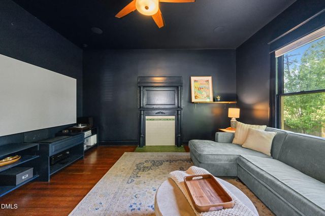 325 E Trinity Avenue, Durham, NC 27701