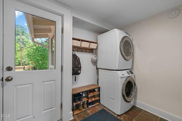 325 E Trinity Avenue, Durham, NC 27701