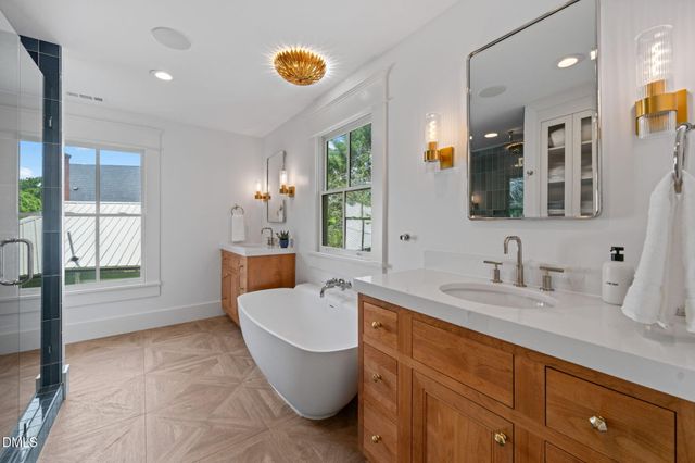 325 E Trinity Avenue, Durham, NC 27701