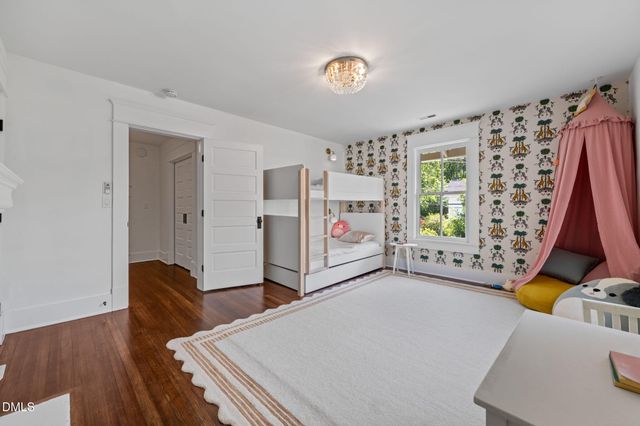 325 E Trinity Avenue, Durham, NC 27701