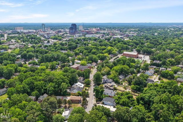325 E Trinity Avenue, Durham, NC 27701