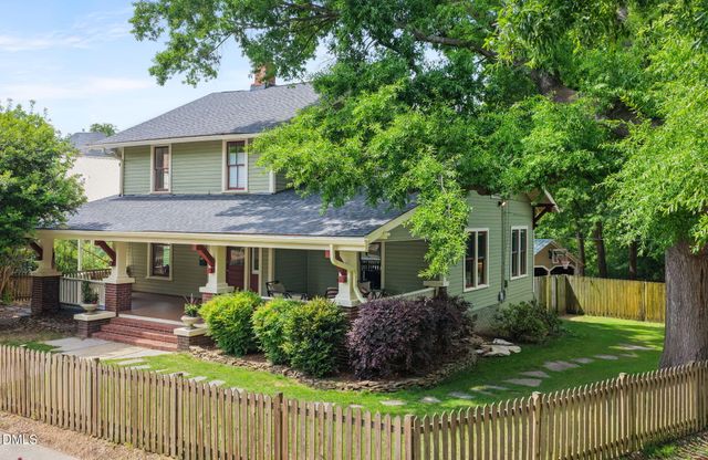 325 E Trinity Avenue, Durham, NC 27701
