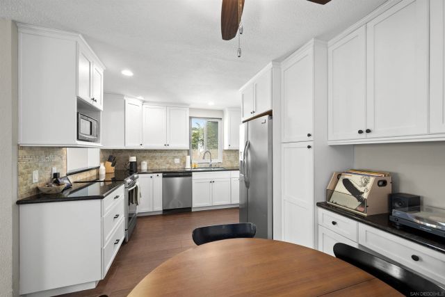 3745 Riviera Dr 1, San Diego, CA 92109