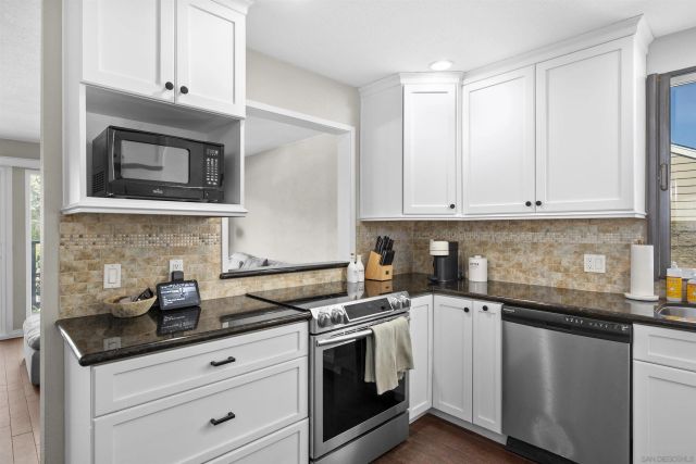 3745 Riviera Dr 1, San Diego, CA 92109