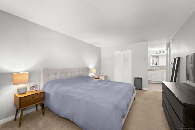 3745 Riviera Dr 1, San Diego, CA 92109