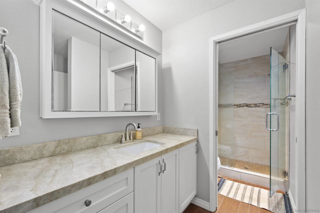 3745 Riviera Dr 1, San Diego, CA 92109