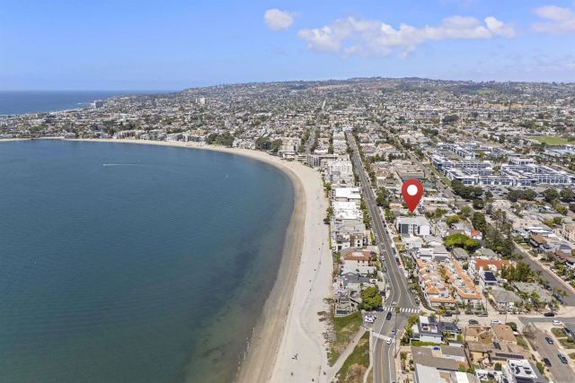 3745 Riviera Dr 1, San Diego, CA 92109