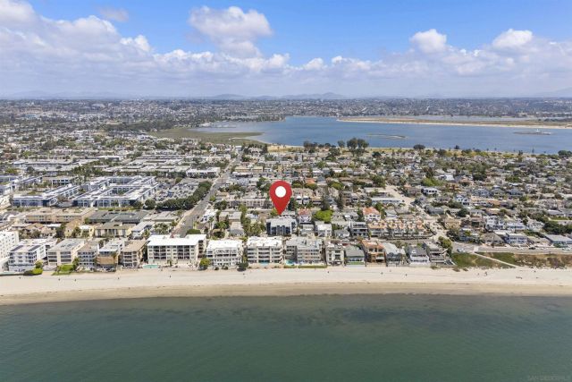 3745 Riviera Dr 1, San Diego, CA 92109