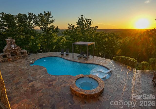 605 Recore Ridge Road, Bessemer City, NC 28016