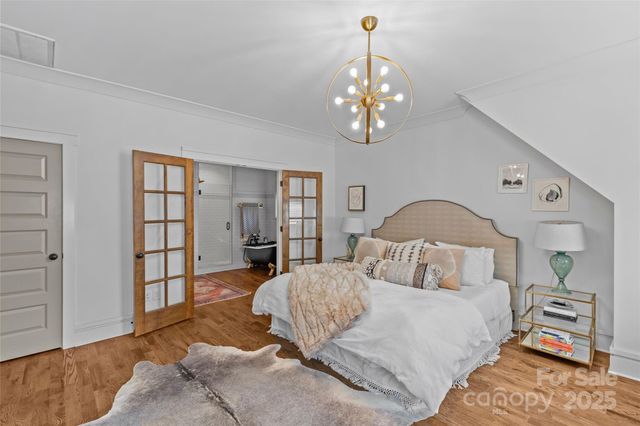 2614 Chesterfield Avenue, Charlotte, NC 28205