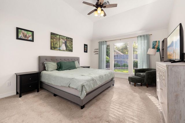 5104 Carefree Drive, League City, TX 77573