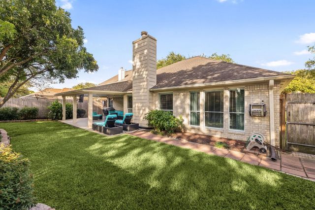 5104 Carefree Drive, League City, TX 77573