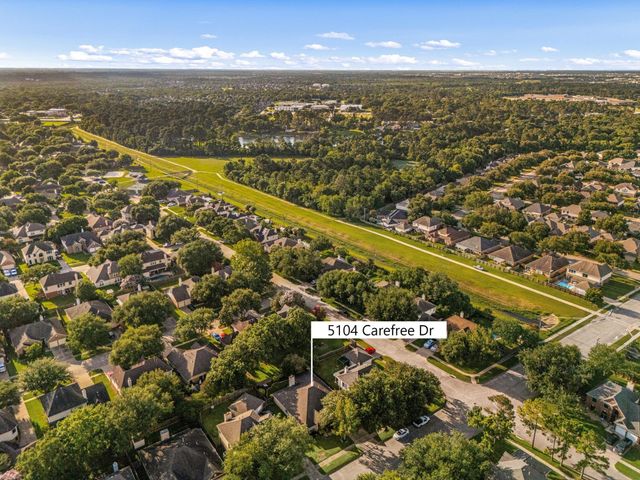5104 Carefree Drive, League City, TX 77573