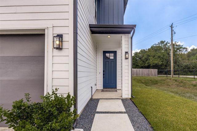 13139 Perennial Springs Dr, Houston, TX 77048