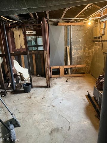 919 E 139th Street, Cleveland, OH 44110