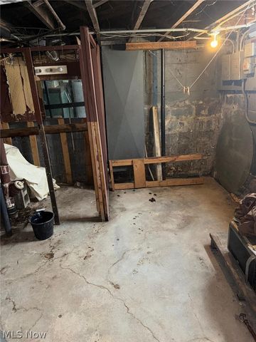 919 E 139th Street, Cleveland, OH 44110
