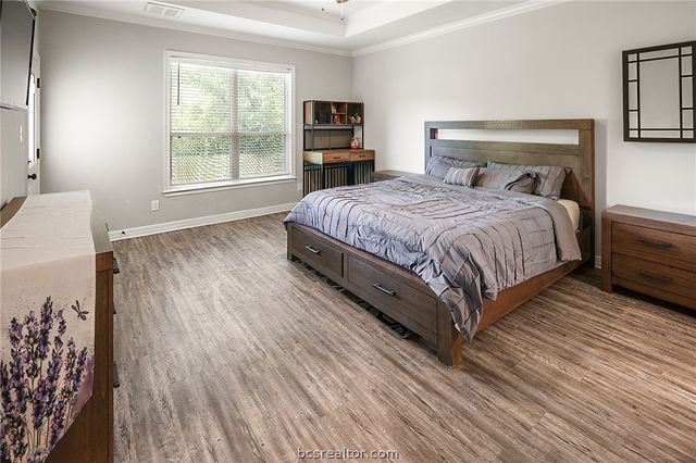 2135 Mountain Wind Loop, Bryan, TX 77807