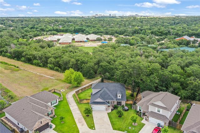 2135 Mountain Wind Loop, Bryan, TX 77807